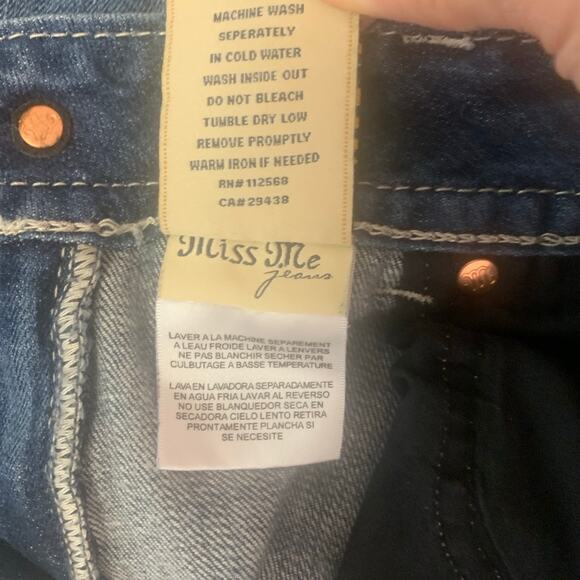 Miss Me sz‎ 31 Easy Boot Rhinestone embellished Fleur De Lis Jeans - Picture 14 of 14
